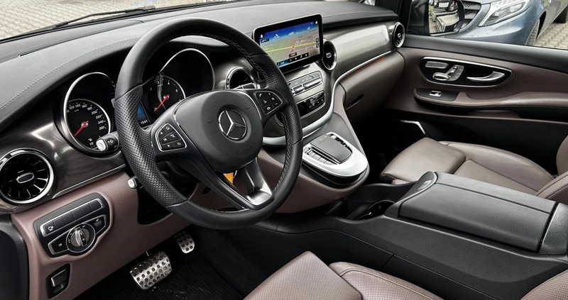 Mercedes-Benz Klasa V cena 374900 przebieg: 39000, rok produkcji 2022 z Wleń małe 497